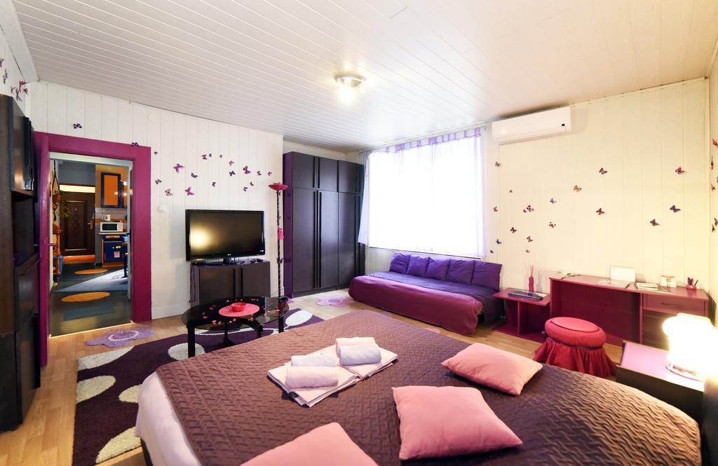 Apartment Orange Purple Blue ザグレブ エクステリア 写真