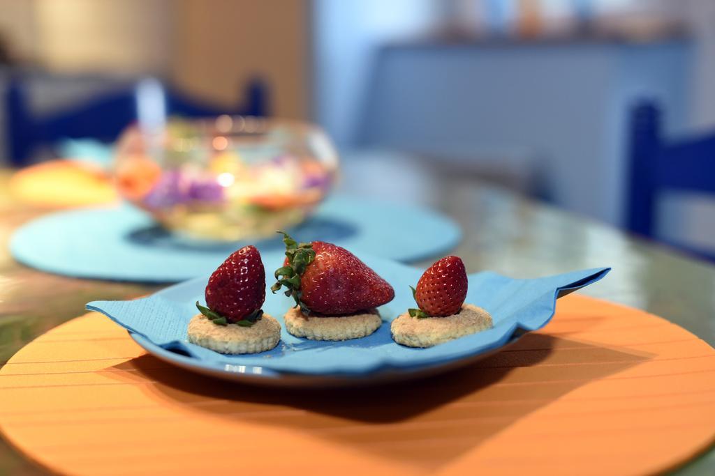 Apartment Orange Purple Blue ザグレブ エクステリア 写真
